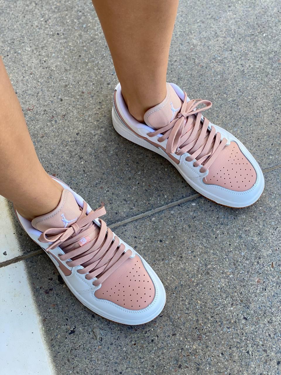 Nike Air Jordan 1 Low Tan White