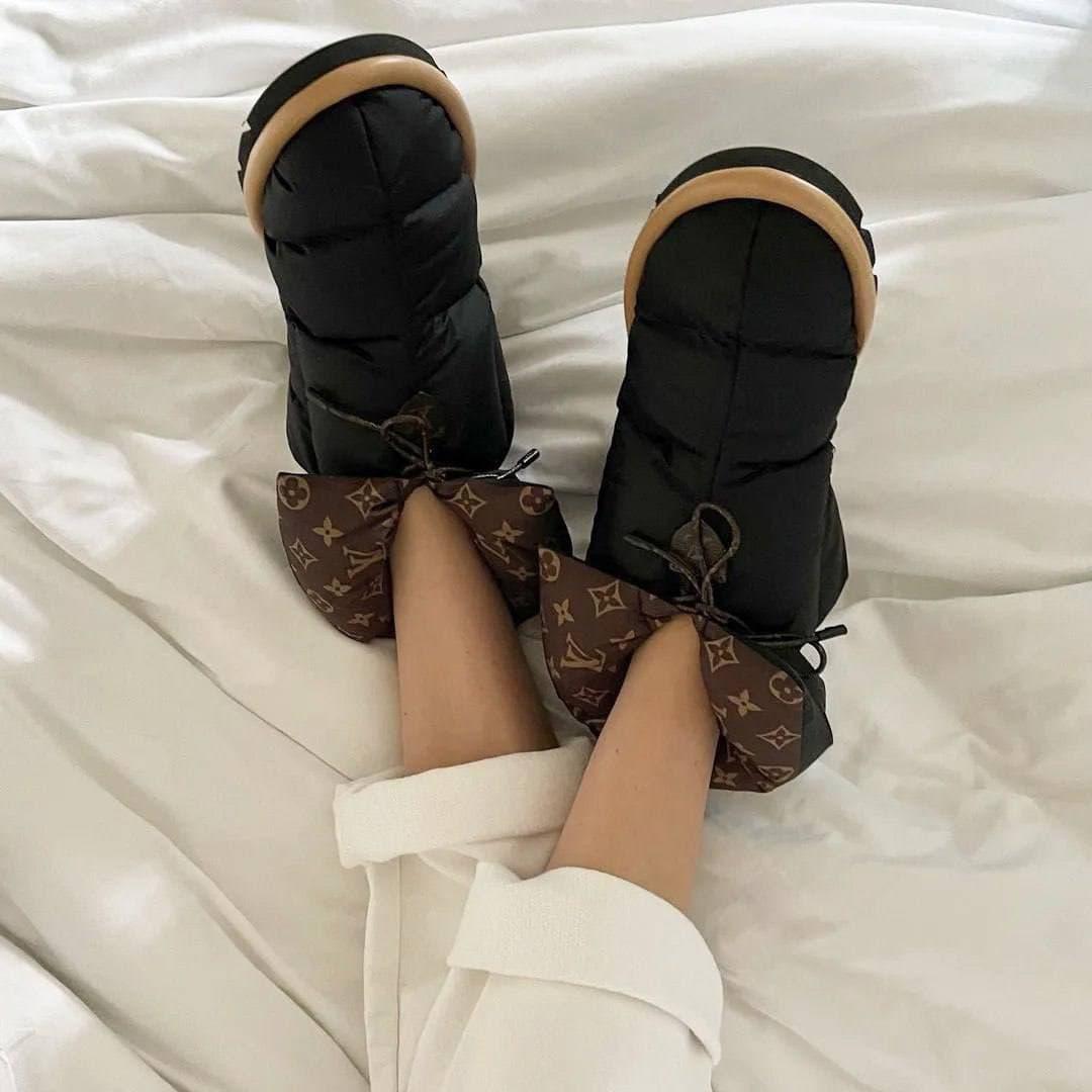 LV Pillow Comfort Ankle Boot Black