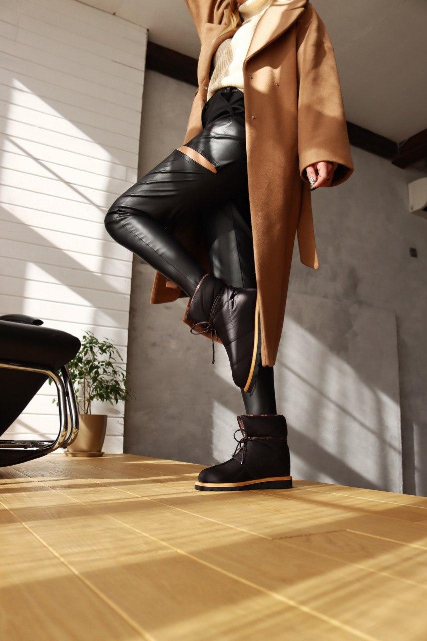 LV Pillow Comfort Ankle Boot Black