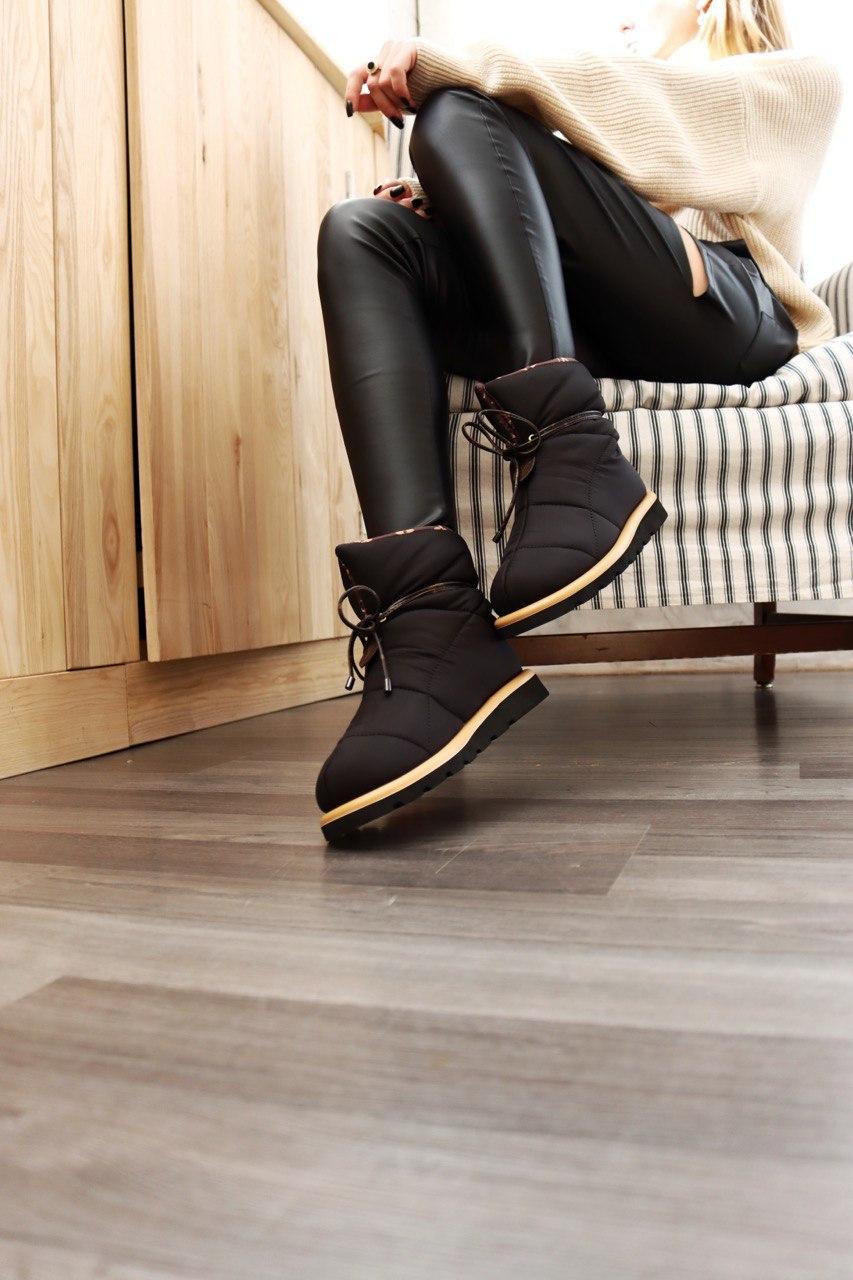 LV Pillow Comfort Ankle Boot Black