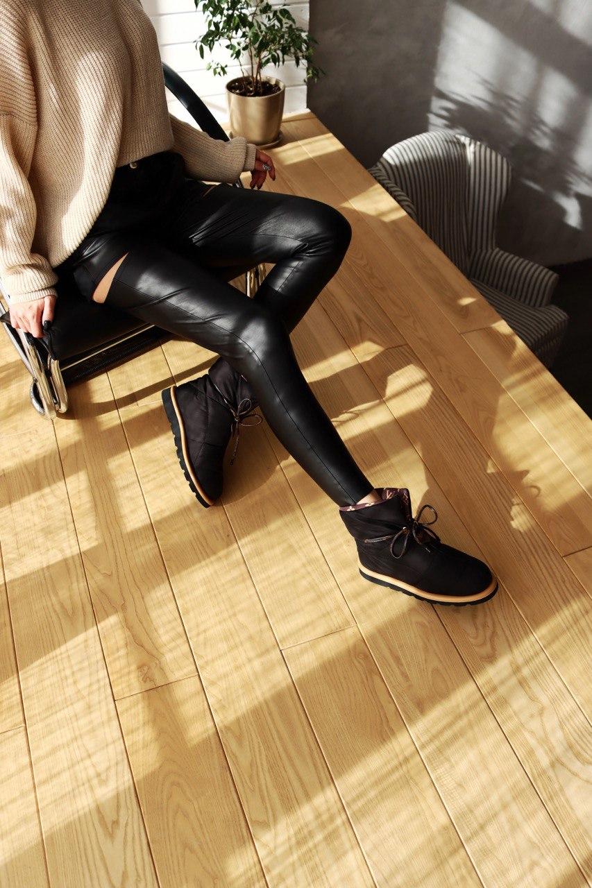 LV Pillow Comfort Ankle Boot Black