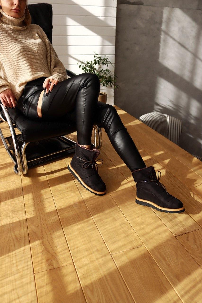 LV Pillow Comfort Ankle Boot Black