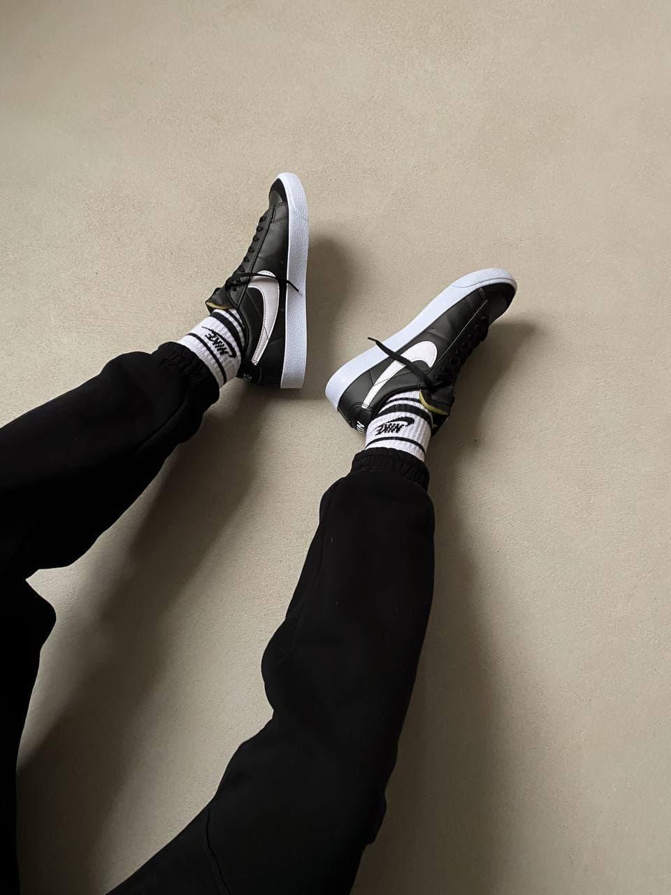 Nike Blazer Low Black White