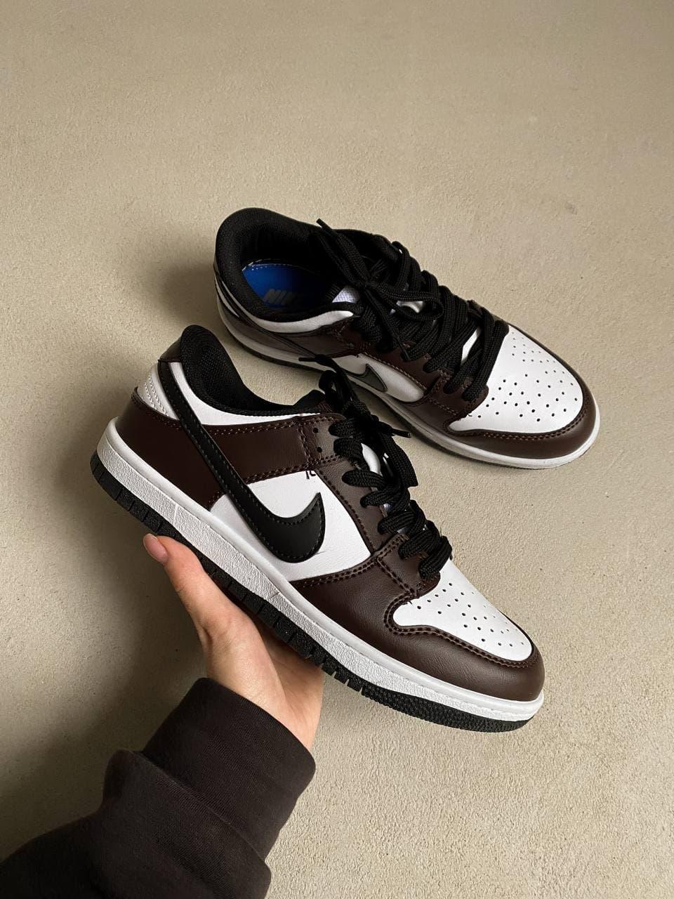Nike Dunk Low Brown