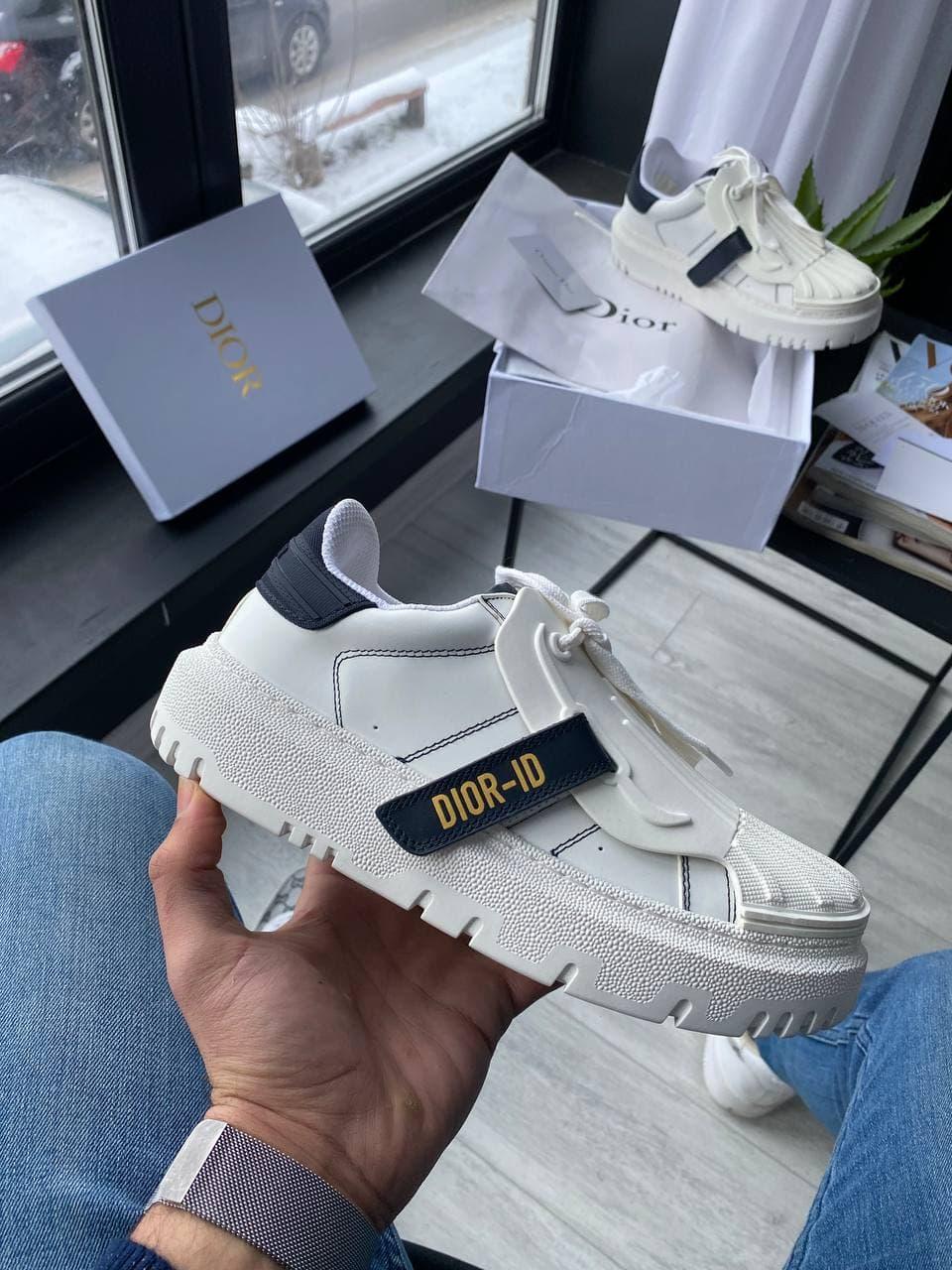 Christian Dior ID White Black