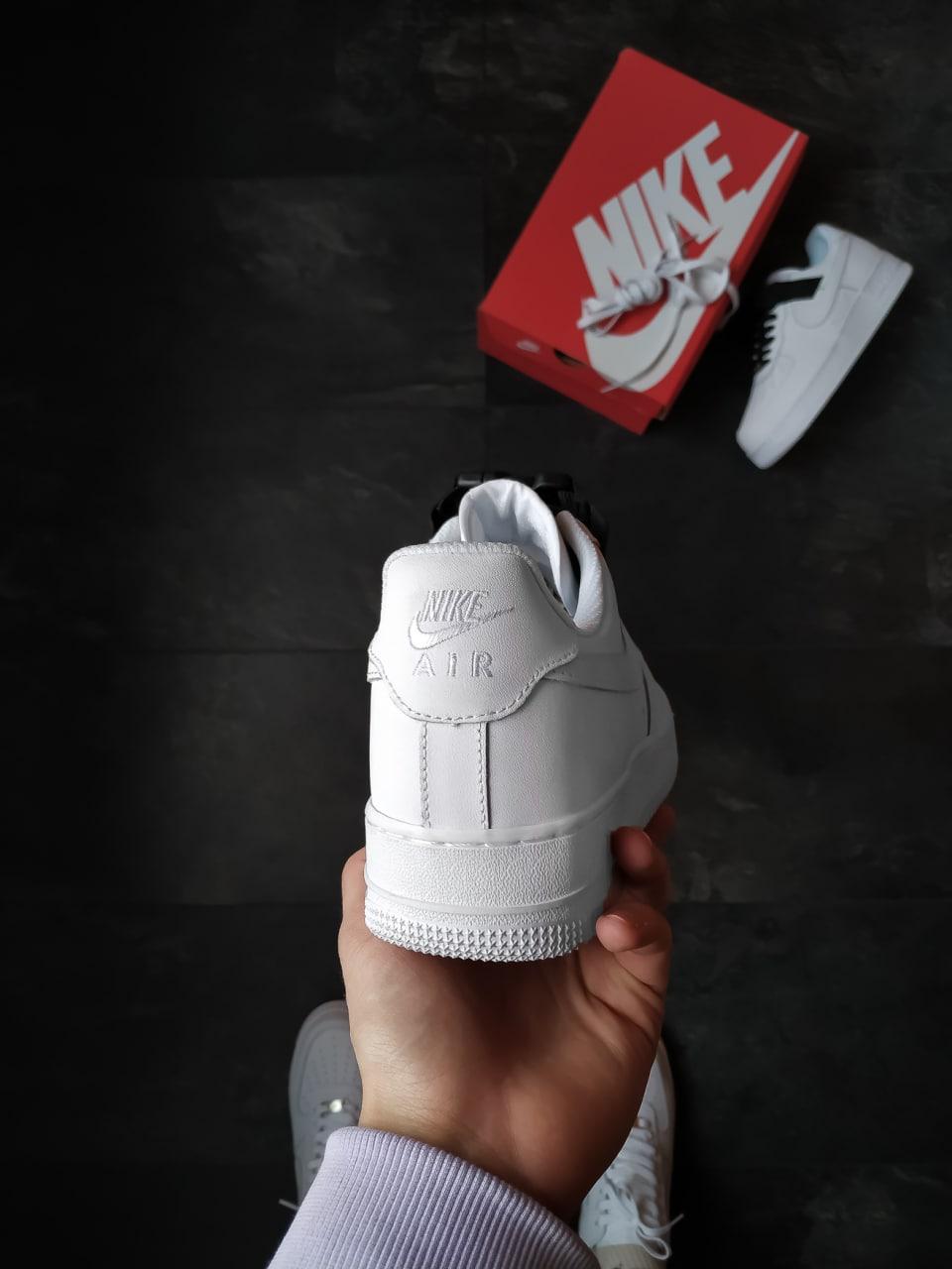 Nike Air Force 1 White 15