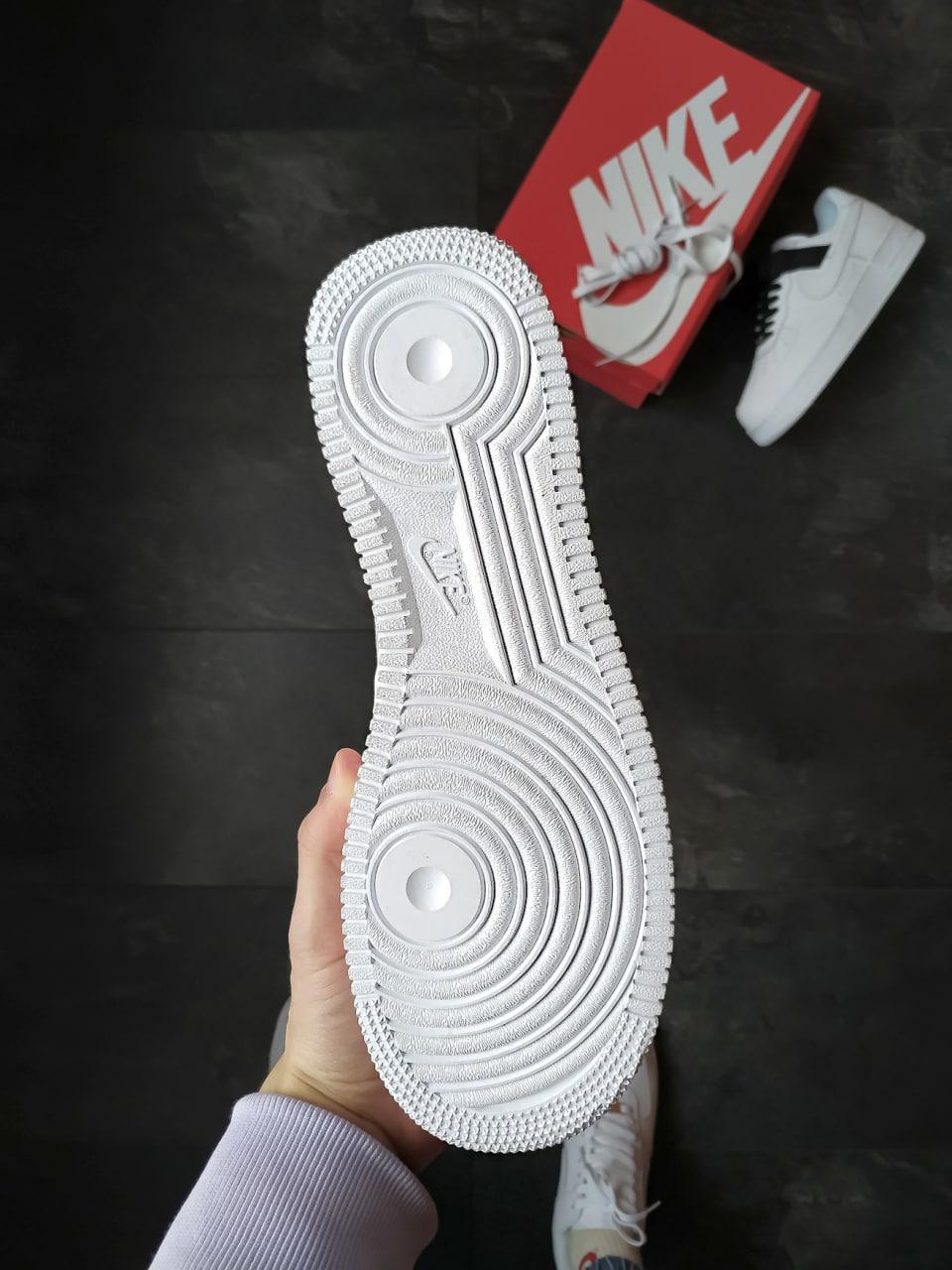 Nike Air Force 1 White 15
