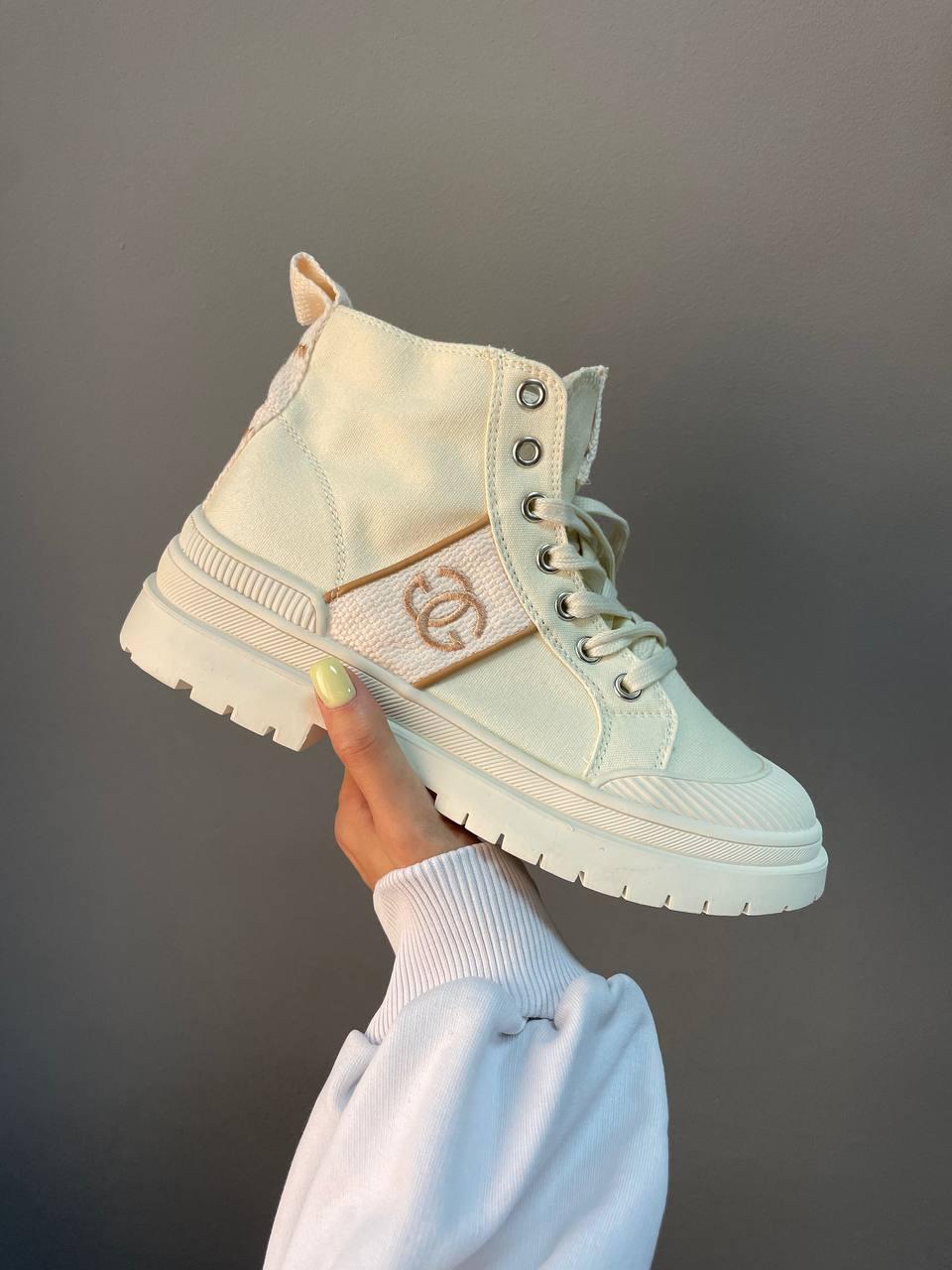 No Name Chanel Cream