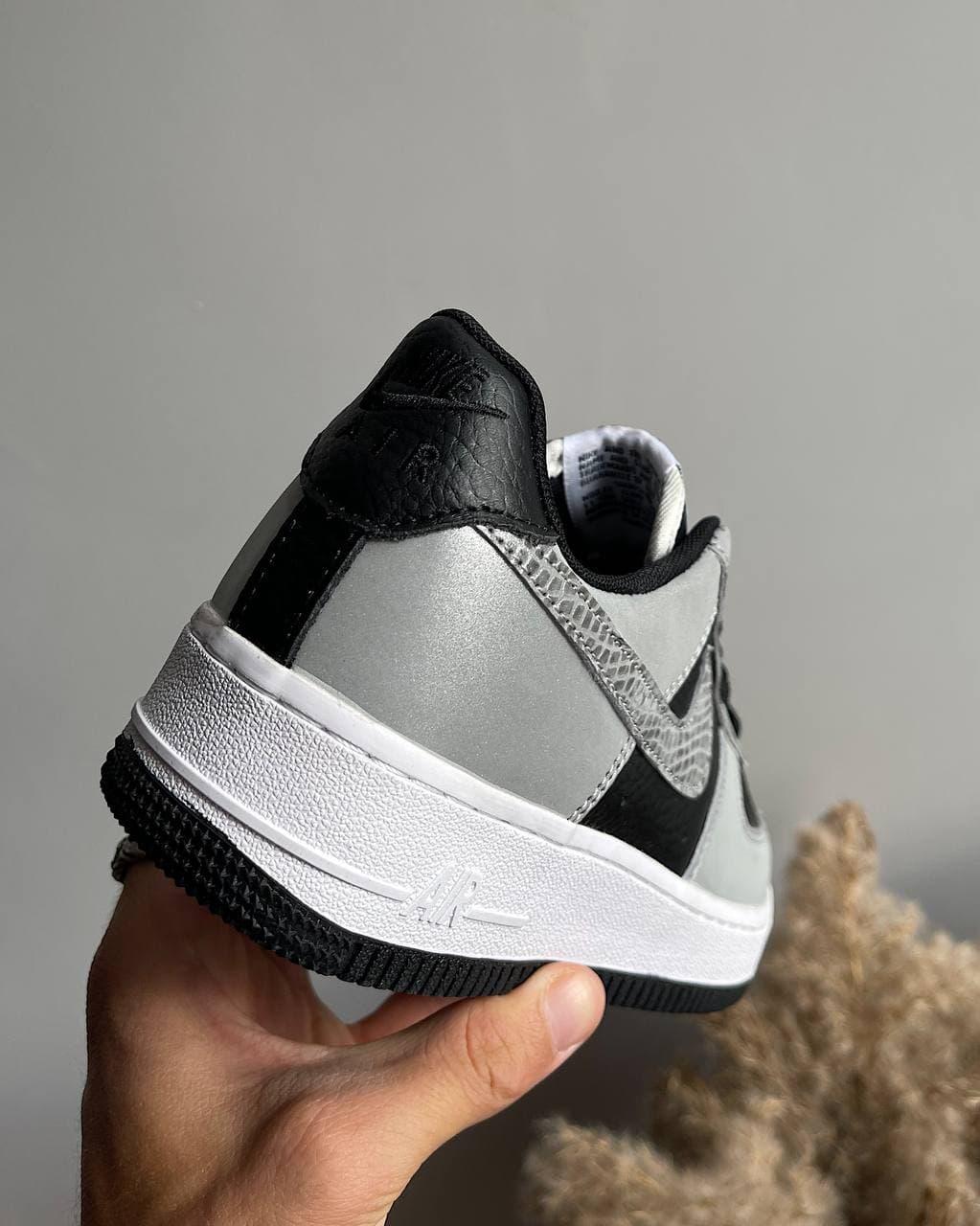 Nike Air Force Tiger Static