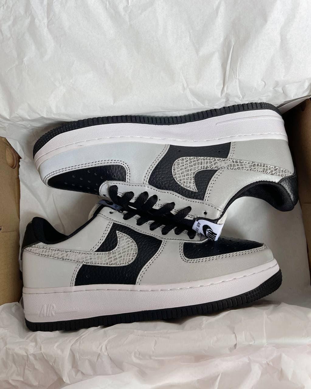 Nike Air Force Tiger Static