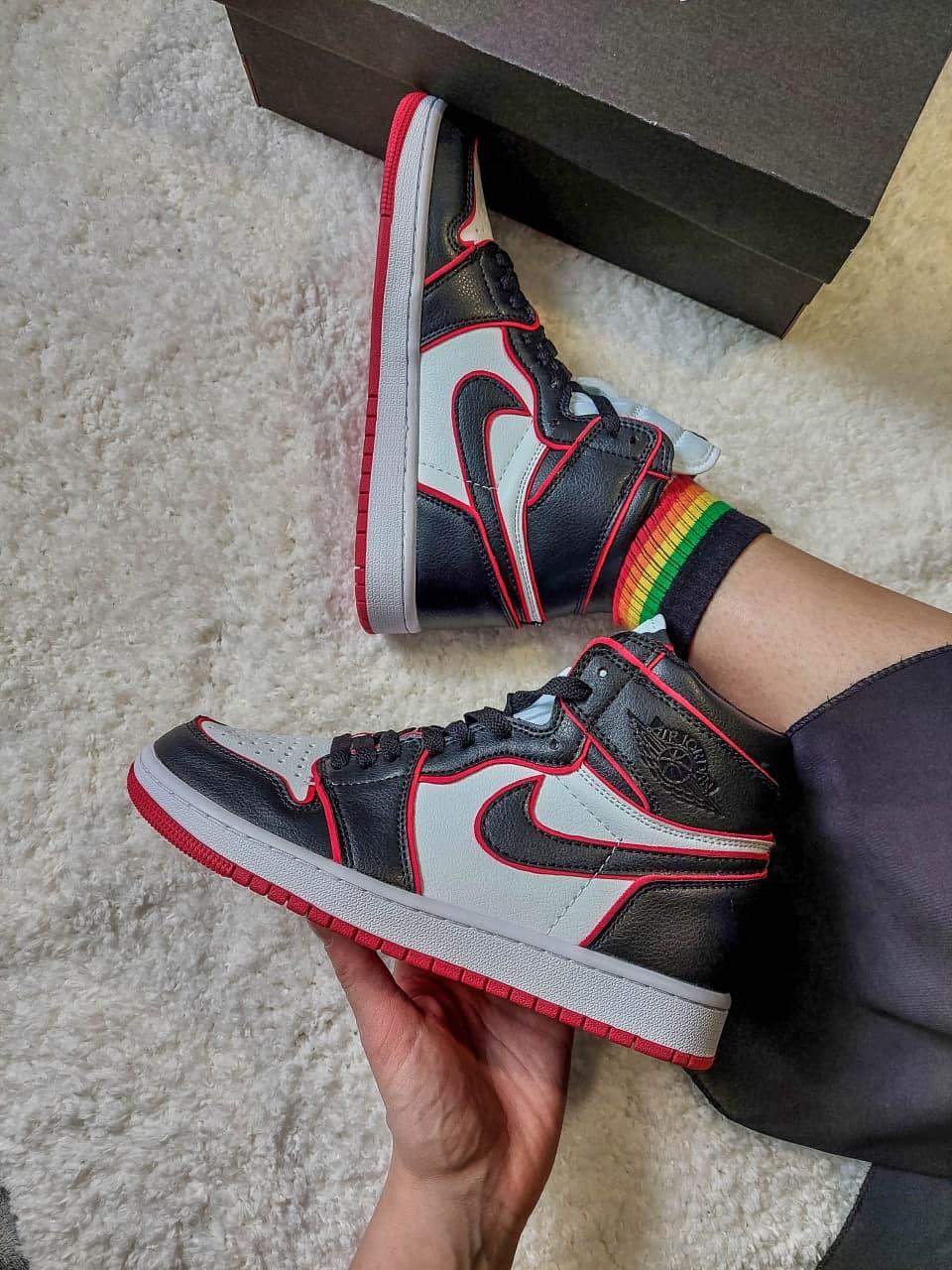 Nike Air Jordan 1 Retro High Black Red