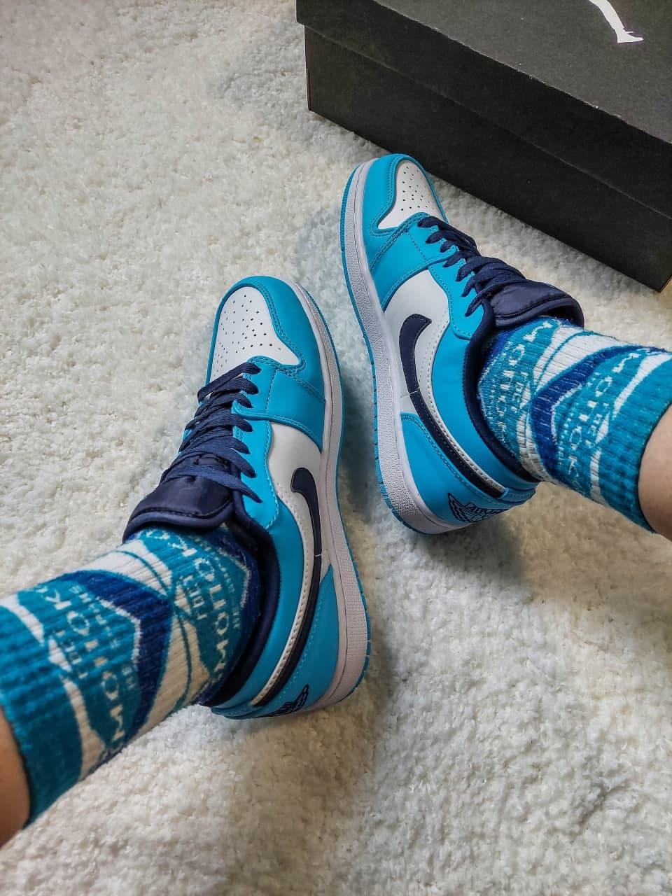 Nike Air Jordan Retro 1 Low Blue White Black