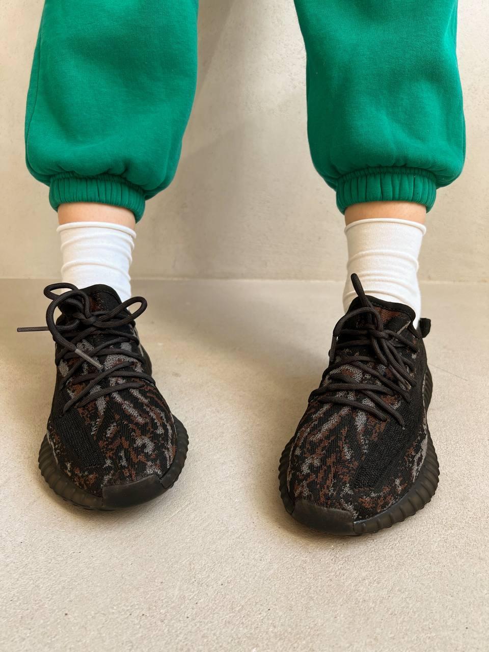 Adidas Yeezy Boots 350 v2 MX Rock