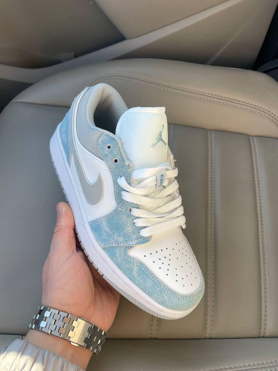 Nike Air Jordan Retro 1 Low Blue White Grey