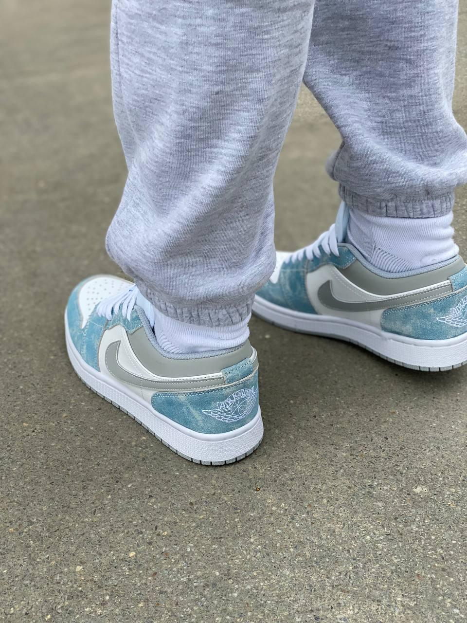 Nike Air Jordan Retro 1 Low Blue White Grey