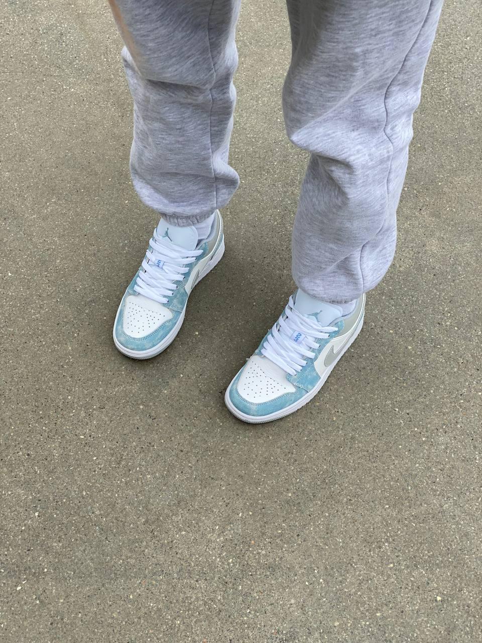 Nike Air Jordan Retro 1 Low Blue White Grey