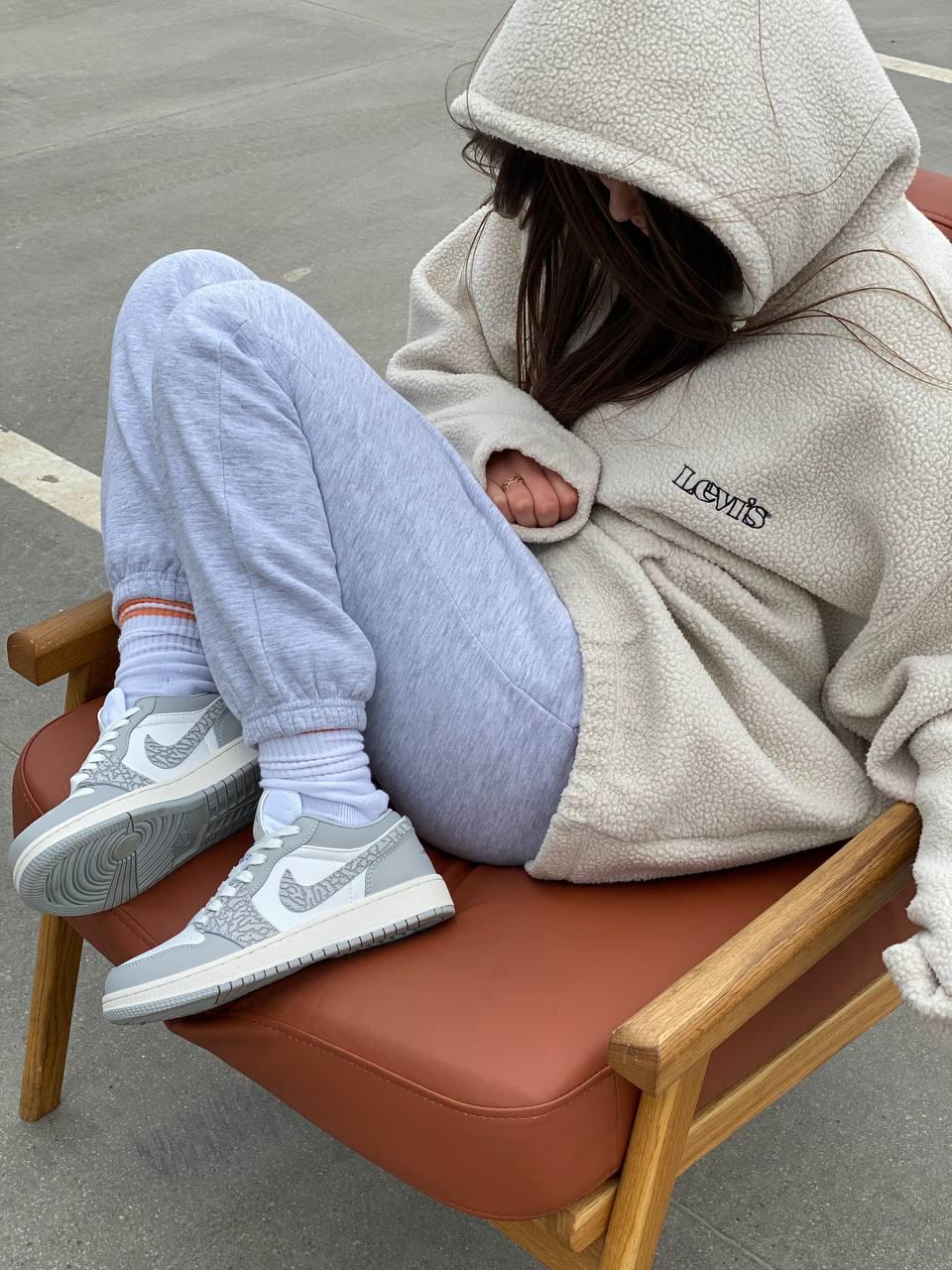 Nike Air Jordan Retro 1 Low Berlin Grey
