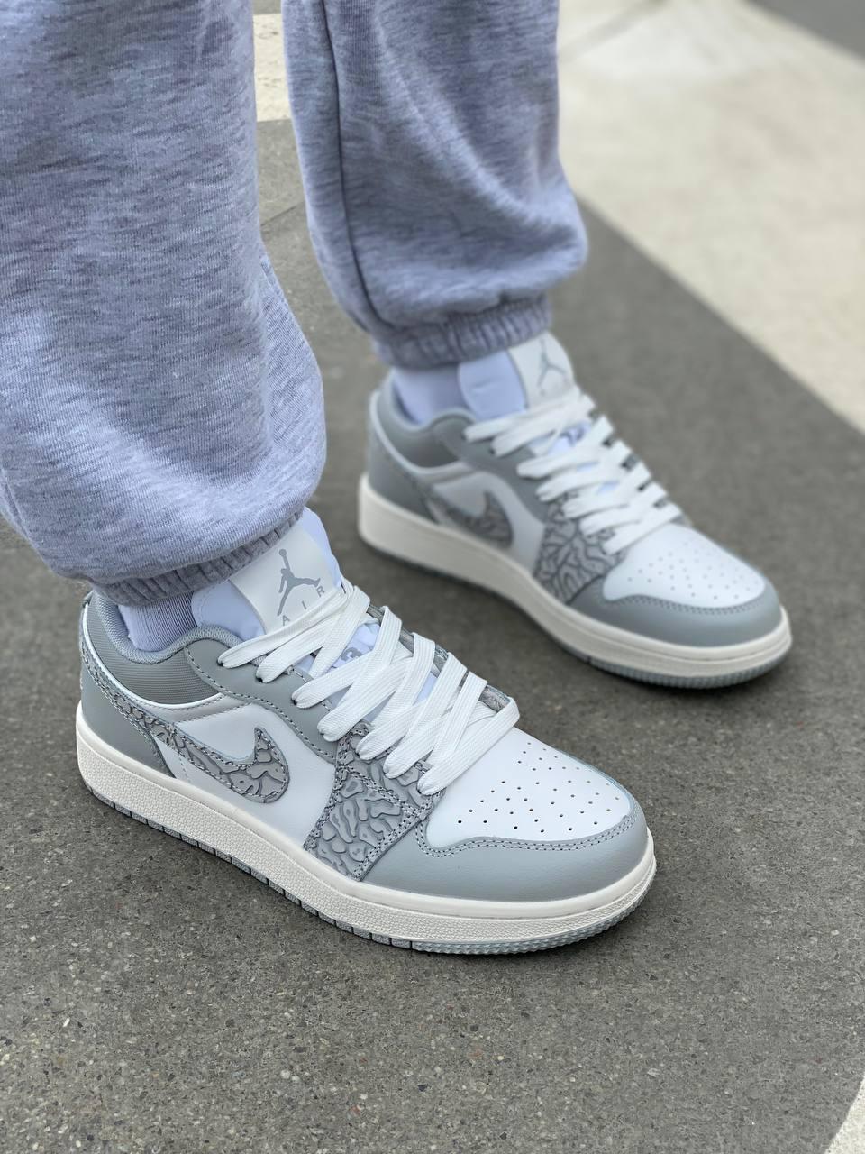 Nike Air Jordan Retro 1 Low Berlin Grey