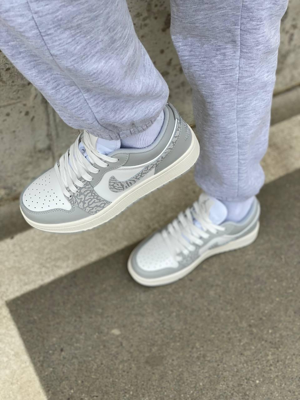 Nike Air Jordan Retro 1 Low Berlin Grey