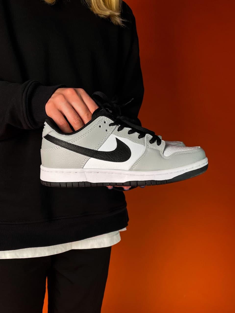 Nike Dunk Low Grey White