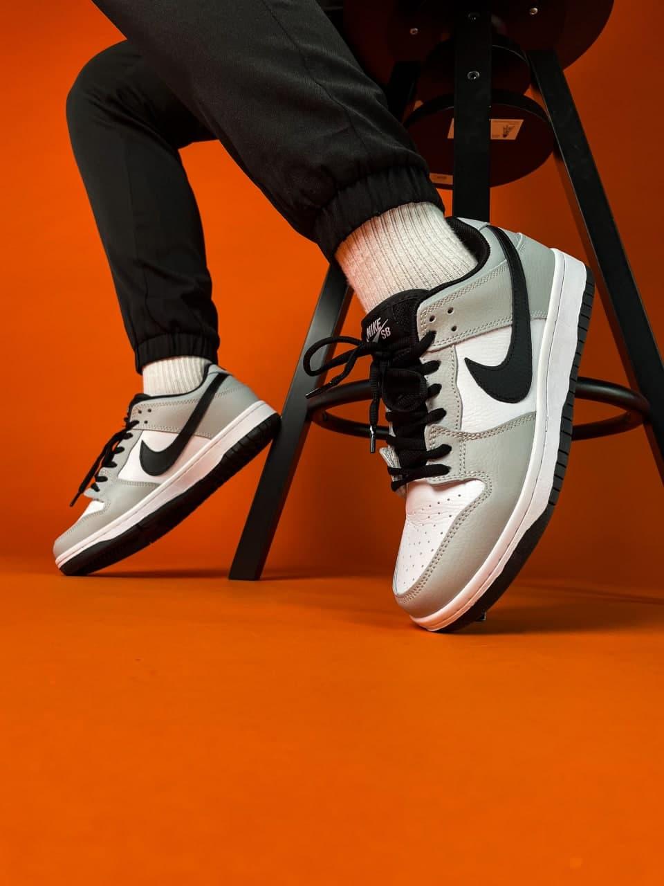 Nike Dunk Low Grey White