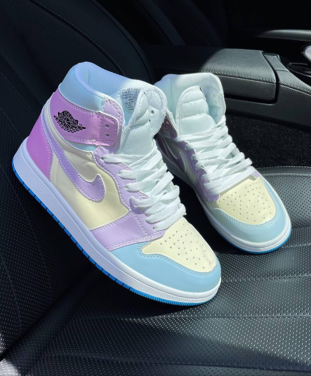 Nike Air Jordan 1 Retro High Violet White