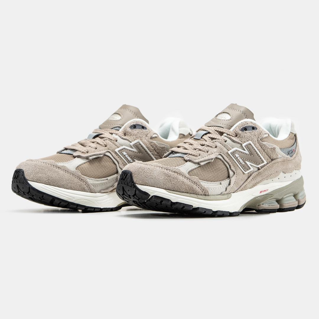 New Balance 2002R Biege