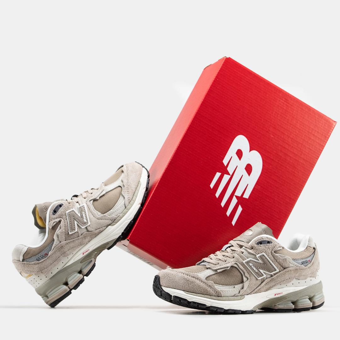 New Balance 2002R Biege