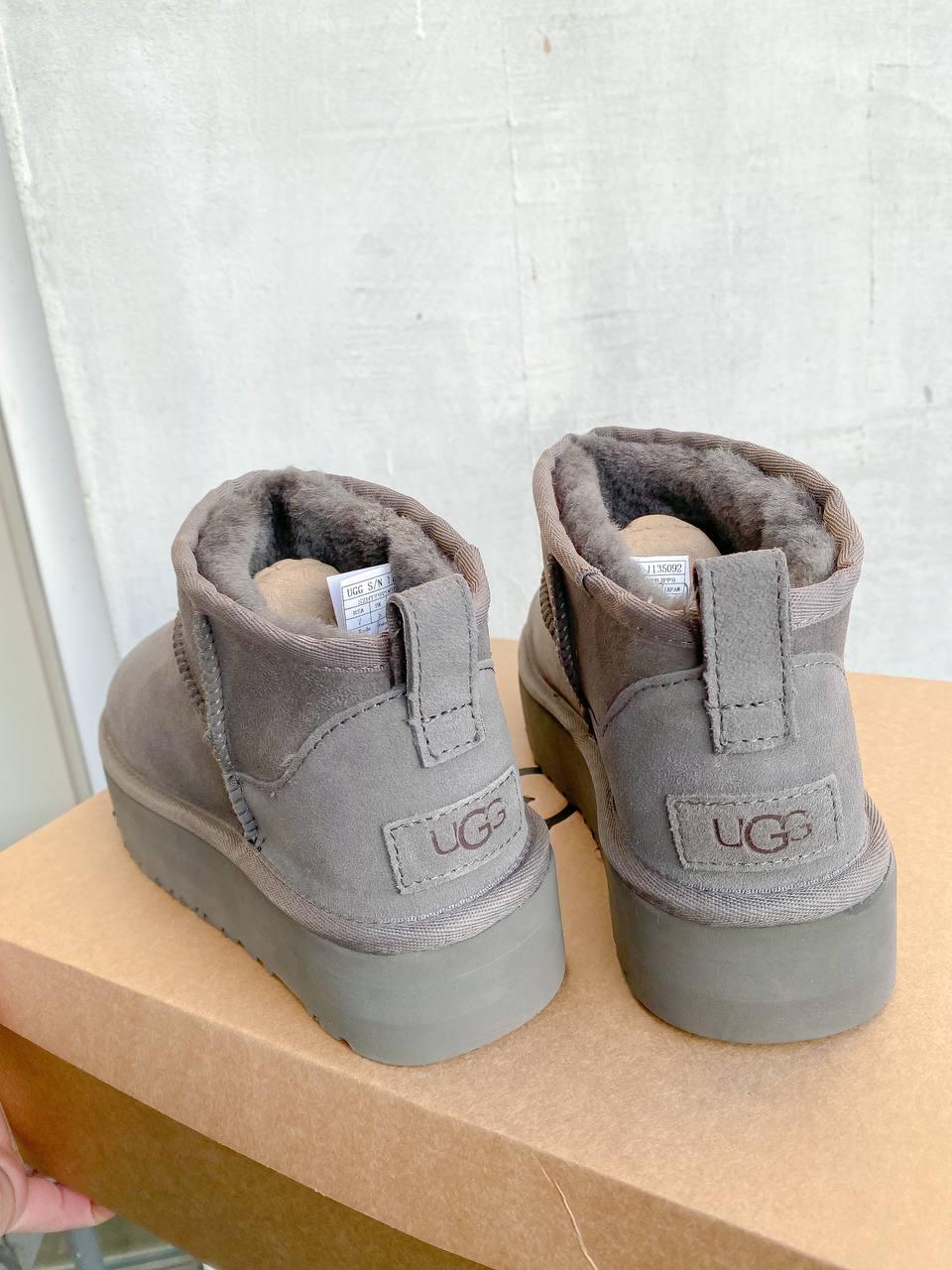 UGG Ultra Mini Platform Light Grey