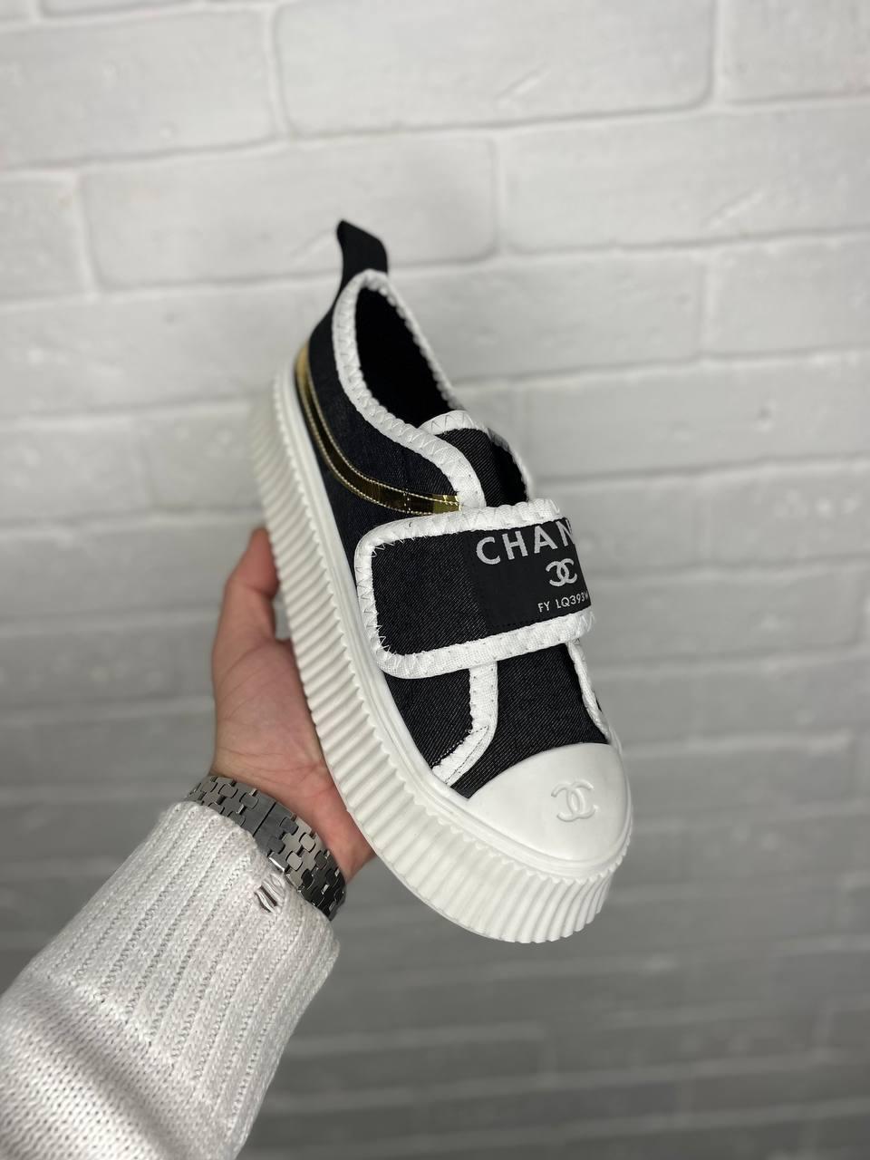 Chanel Low Platform Black White