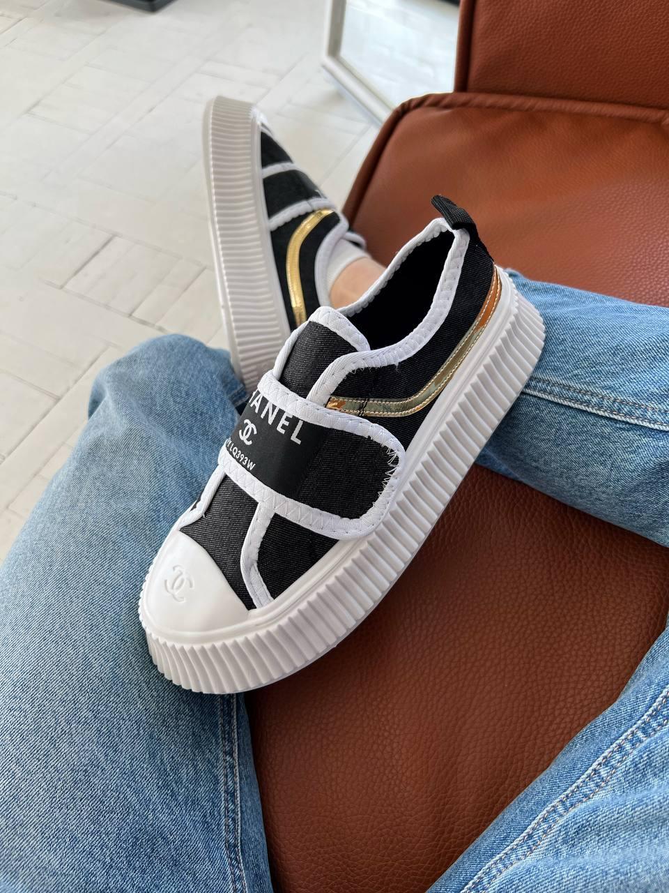 Chanel Low Platform Black White