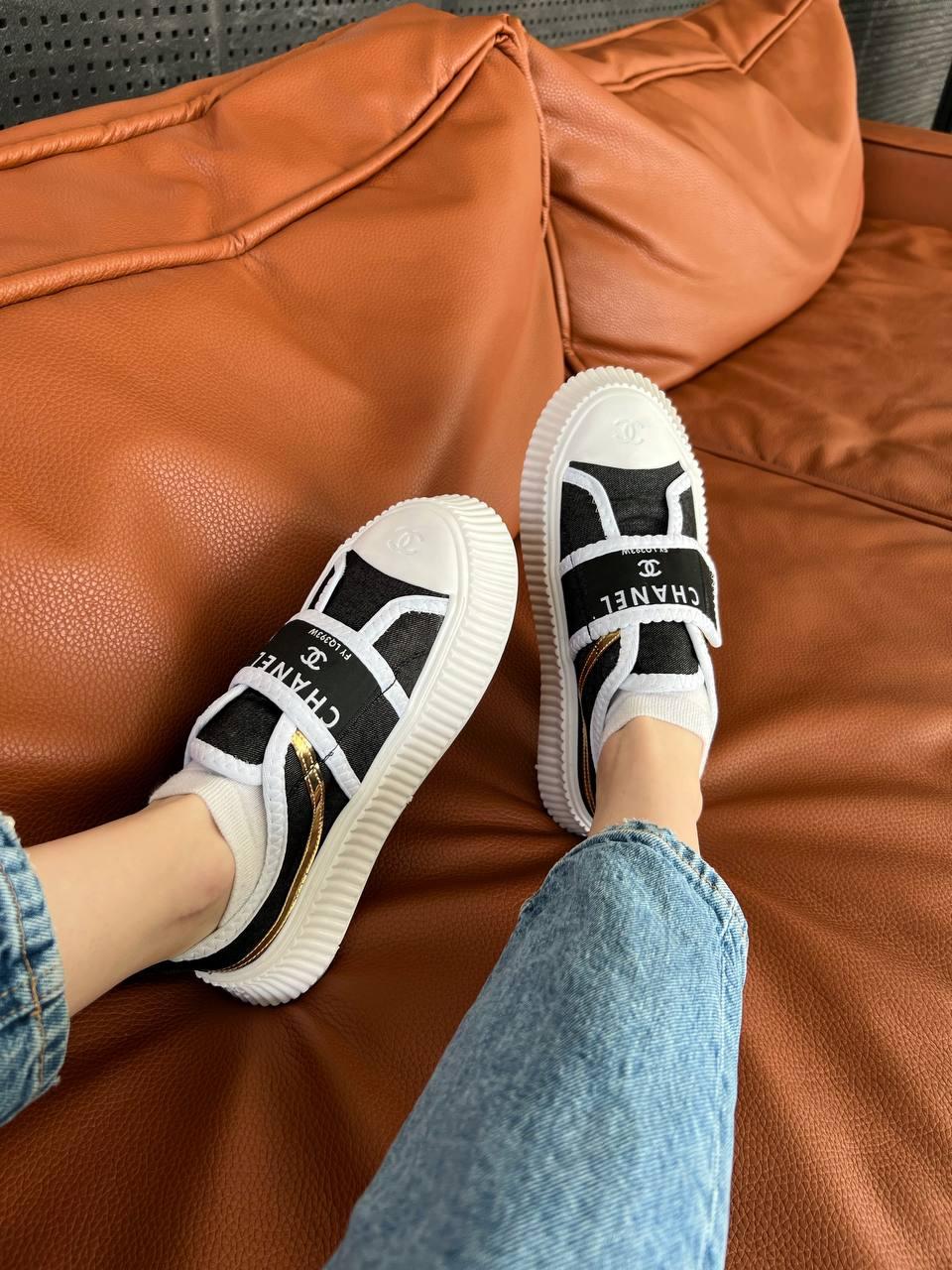 Chanel Low Platform Black White