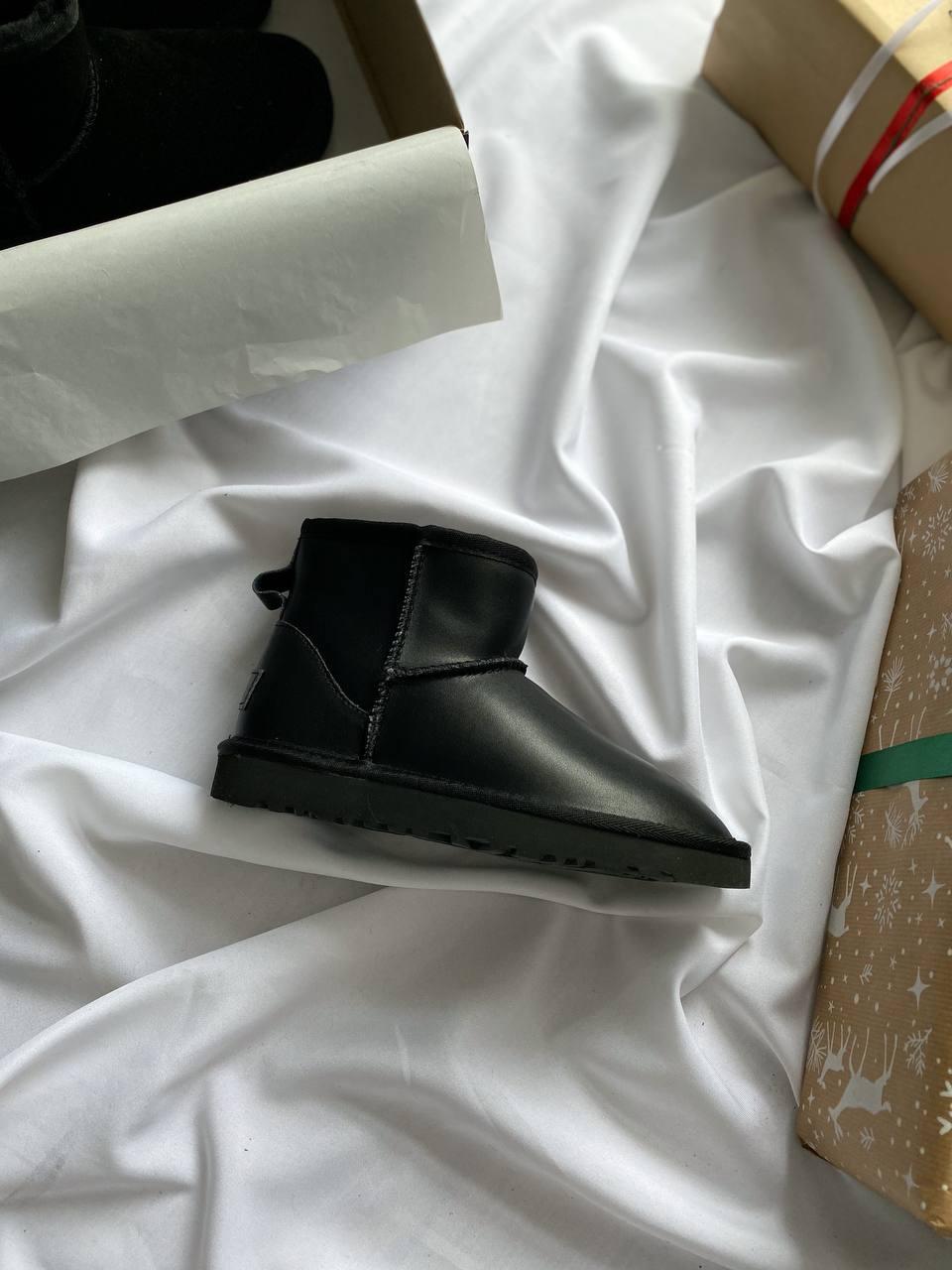 Ugg Classic Mini Leather