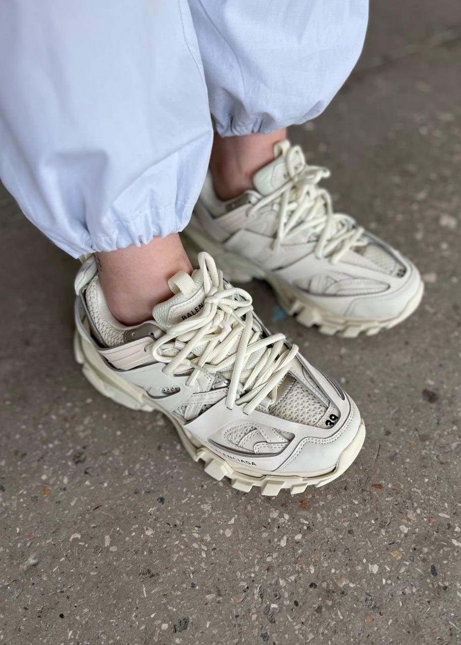 Balenciaga Track Beige
