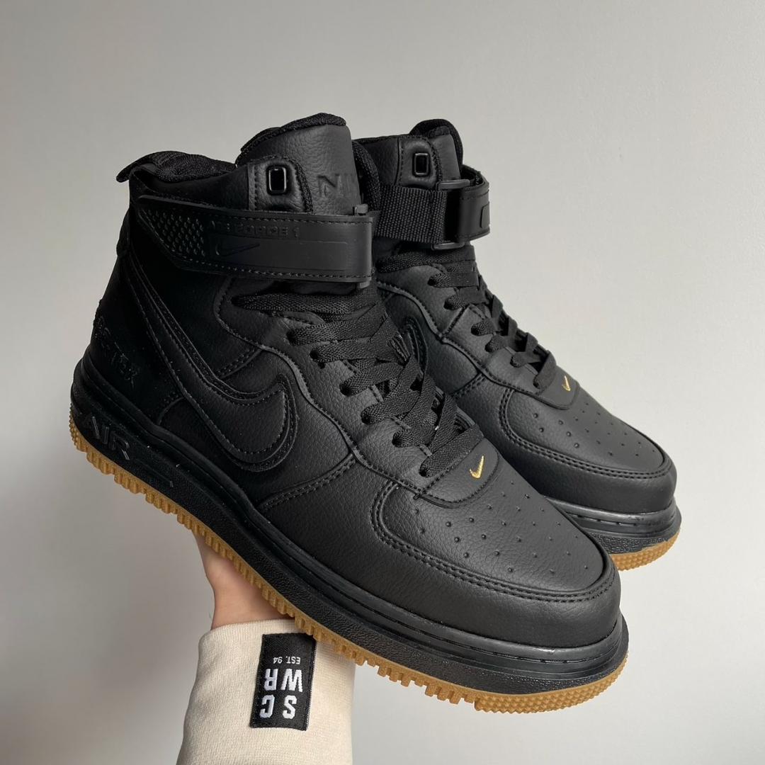 Nike Gore-TEX Brown