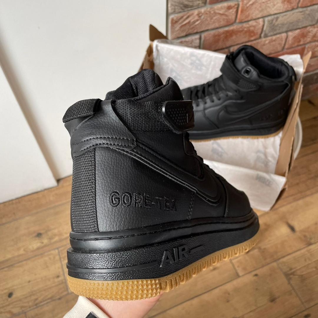 Nike Gore-TEX Brown