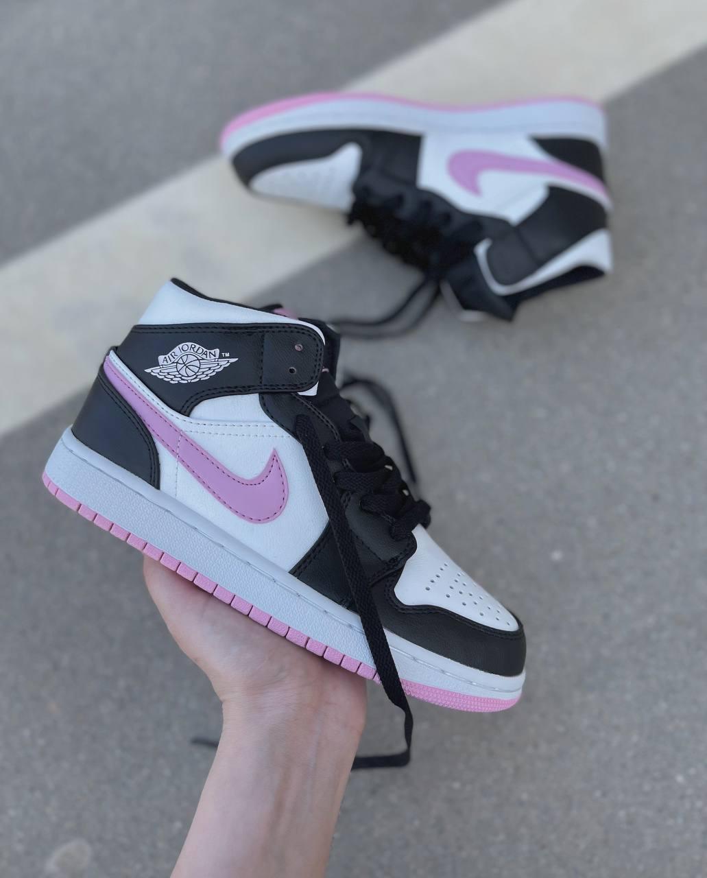 Nike Air Jordan 1 Retro High Bubble Gum
