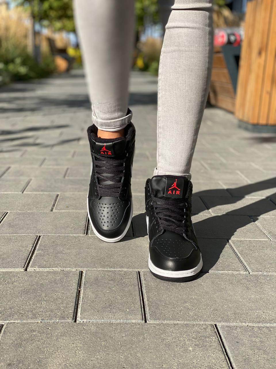 Nike Air Jordan 1 Retro Black White Red Logo