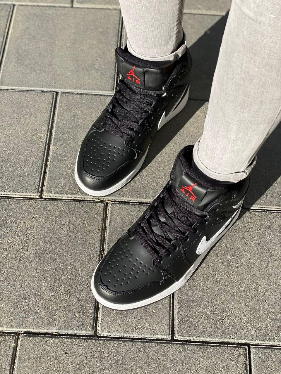 Nike Air Jordan 1 Retro Black White Red Logo