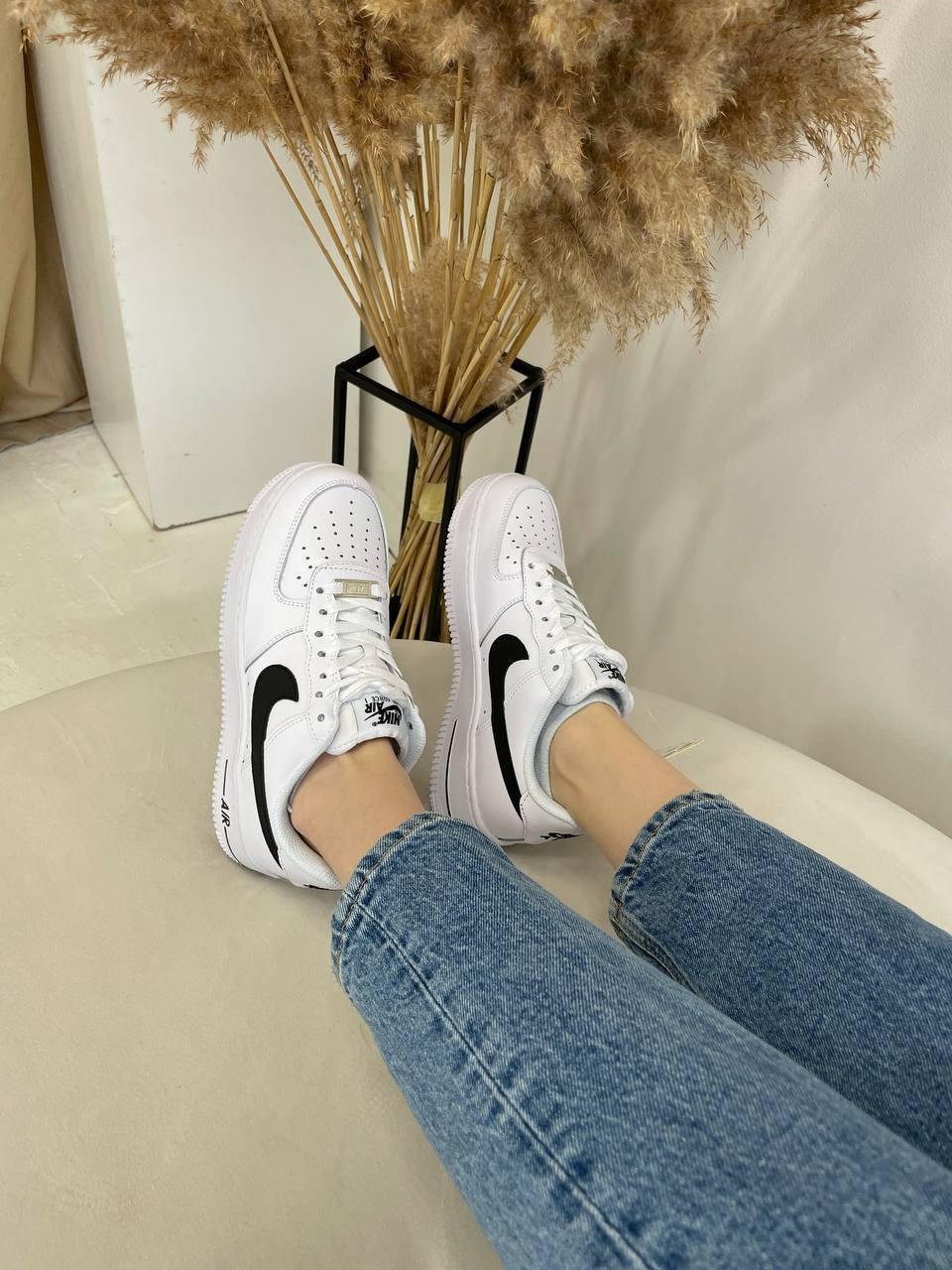 Nike Air Force 1 White Black 4