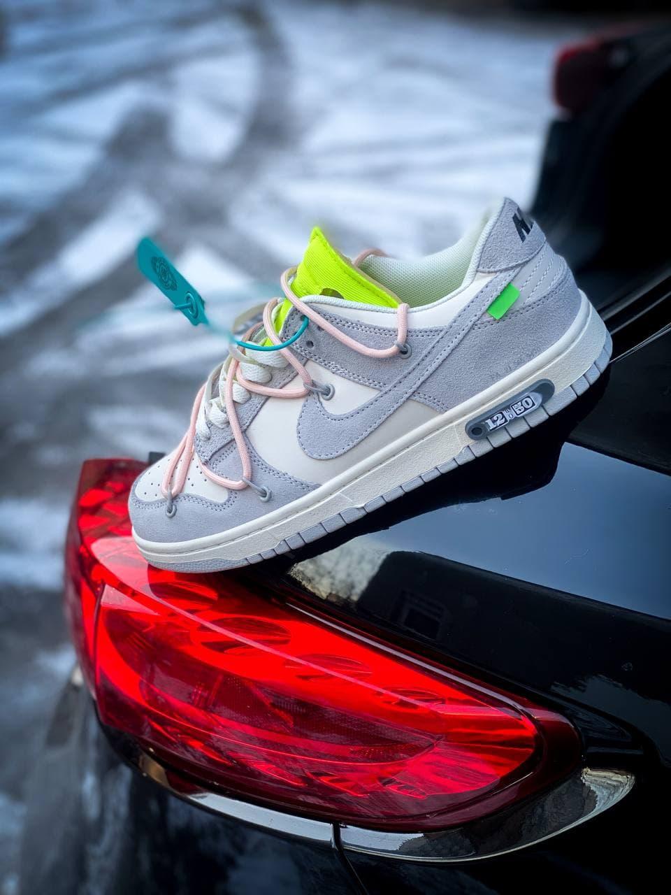 Off-White x Nike Dunk Low Lot 12