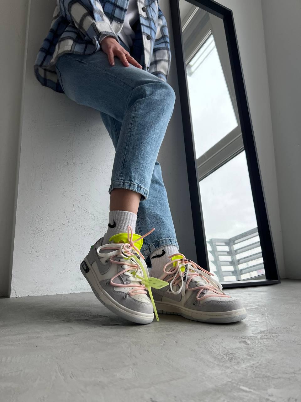 Off-White x Nike Dunk Low Lot 12