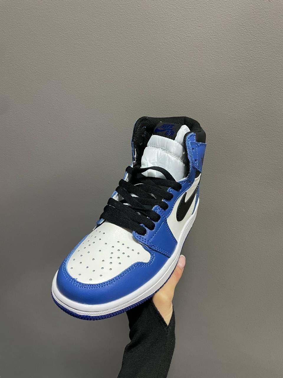 Nike Air Jordan 1 Retro High Blue White Black