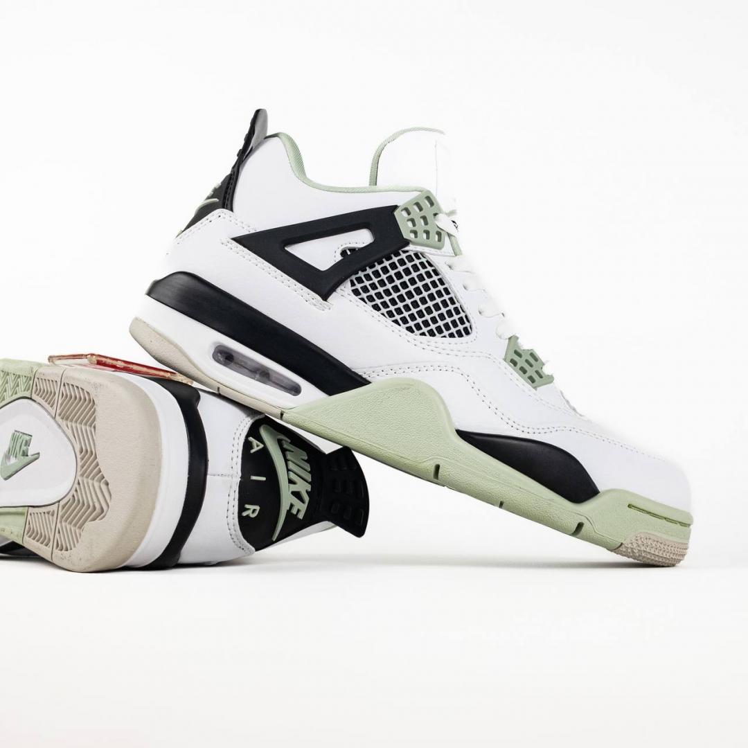 Nike Air Jordan 4 Seafoam v2