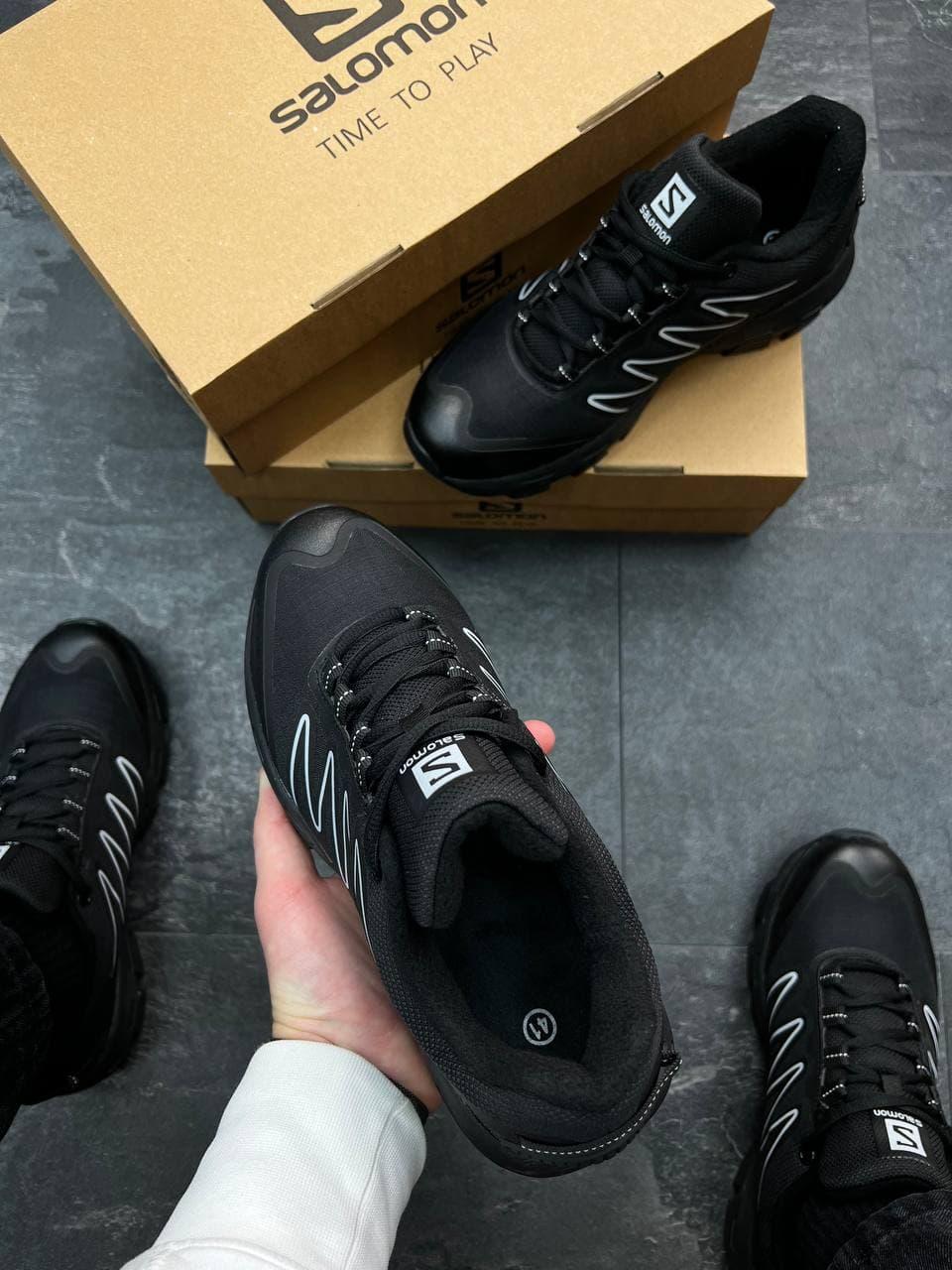 Salomon Black White