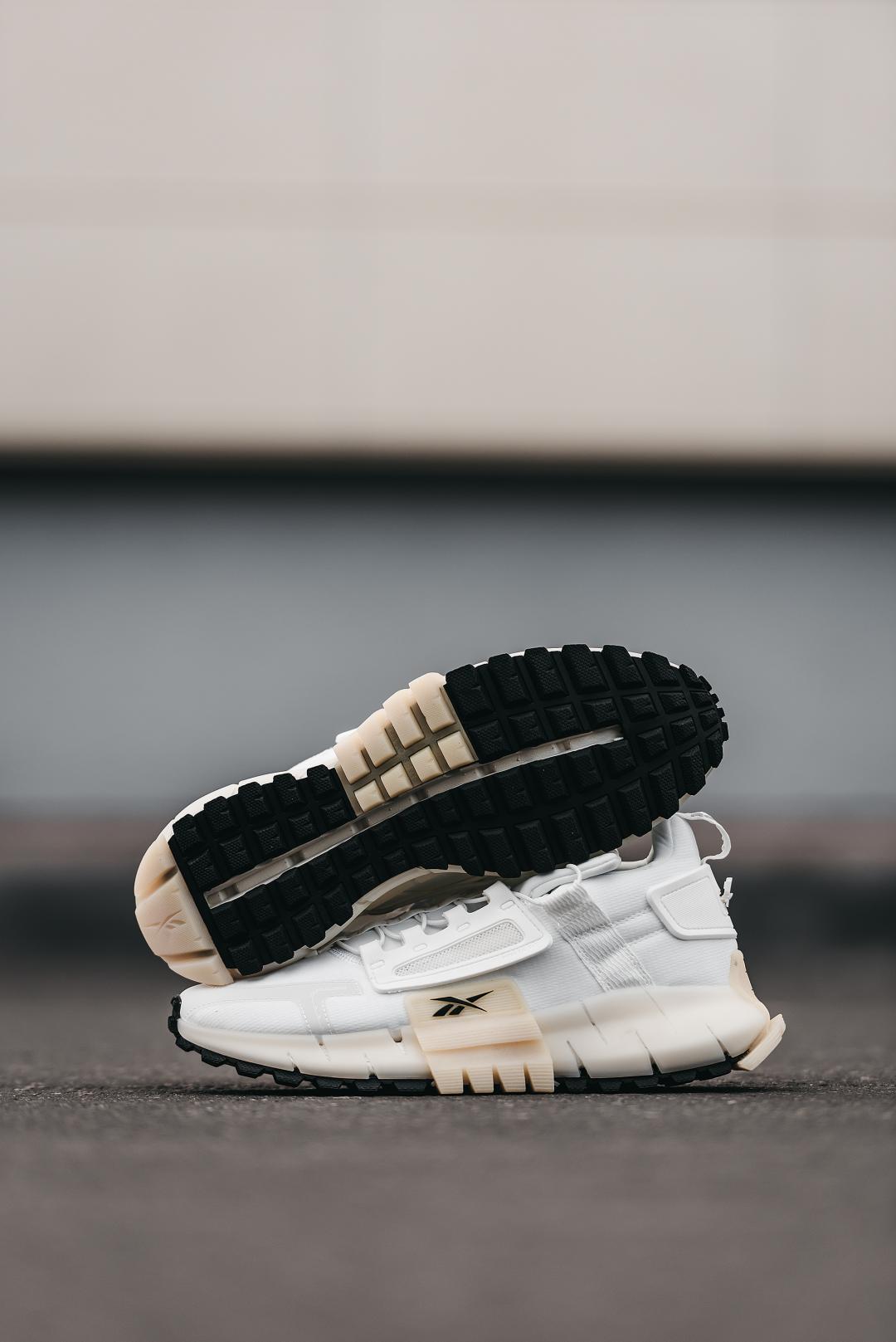 Reebok Zig Kinetica White Black