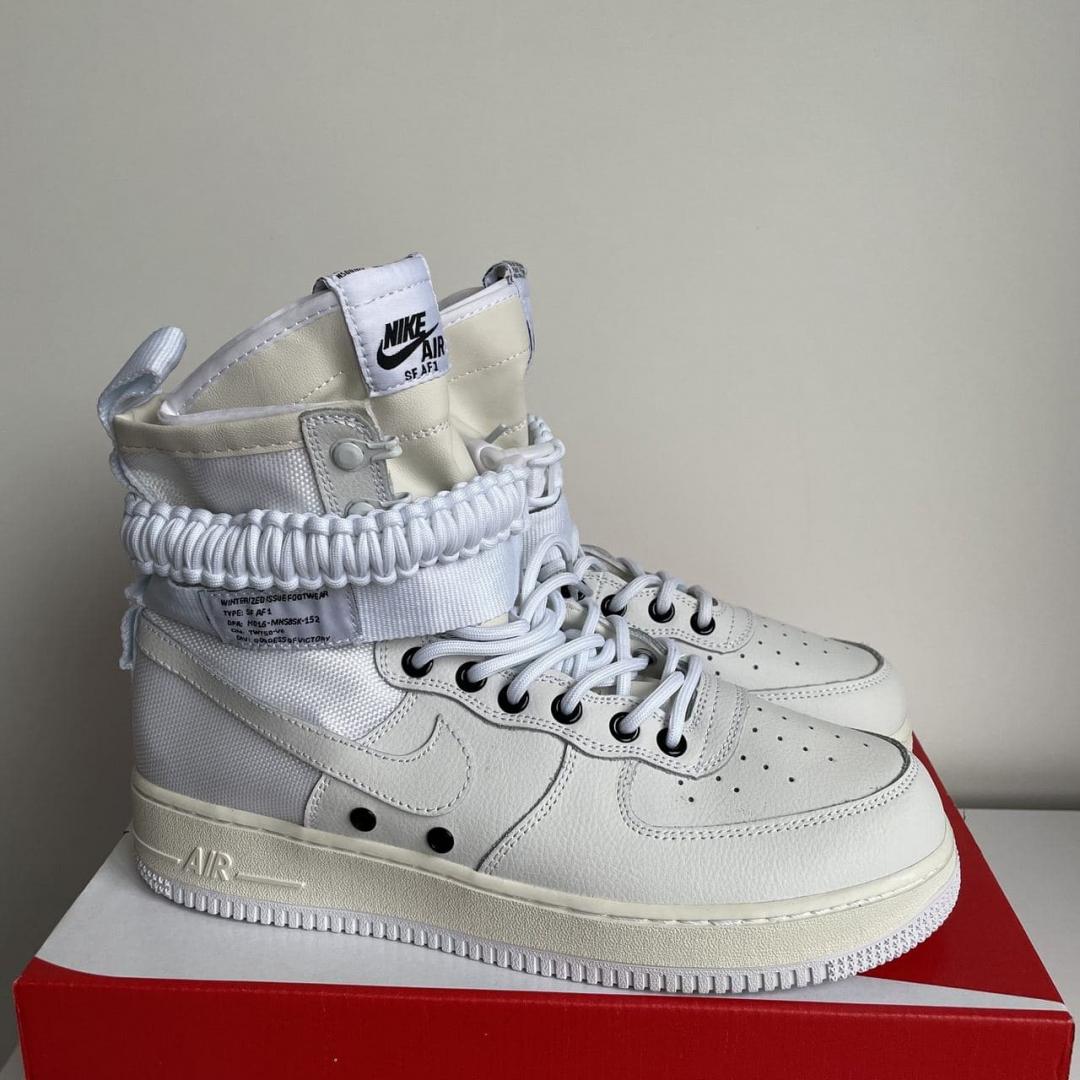 Nike Special Fled Air Force 1 White