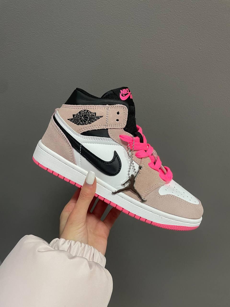 Nike Air Jordan 1 Retro High Black Pink