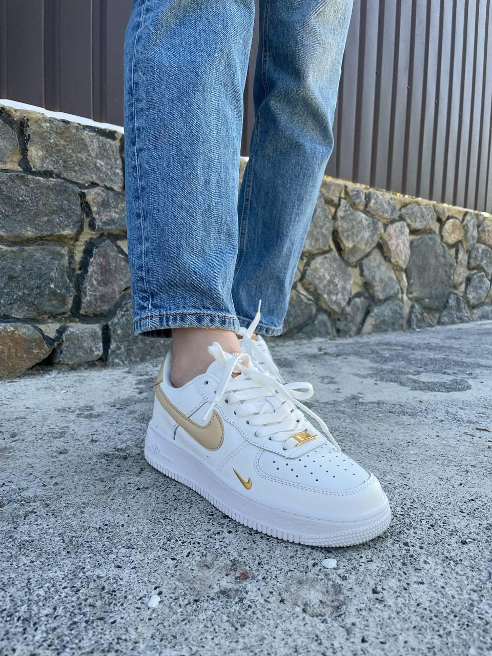 Nike Air Force 1 Low '07 White Yellow