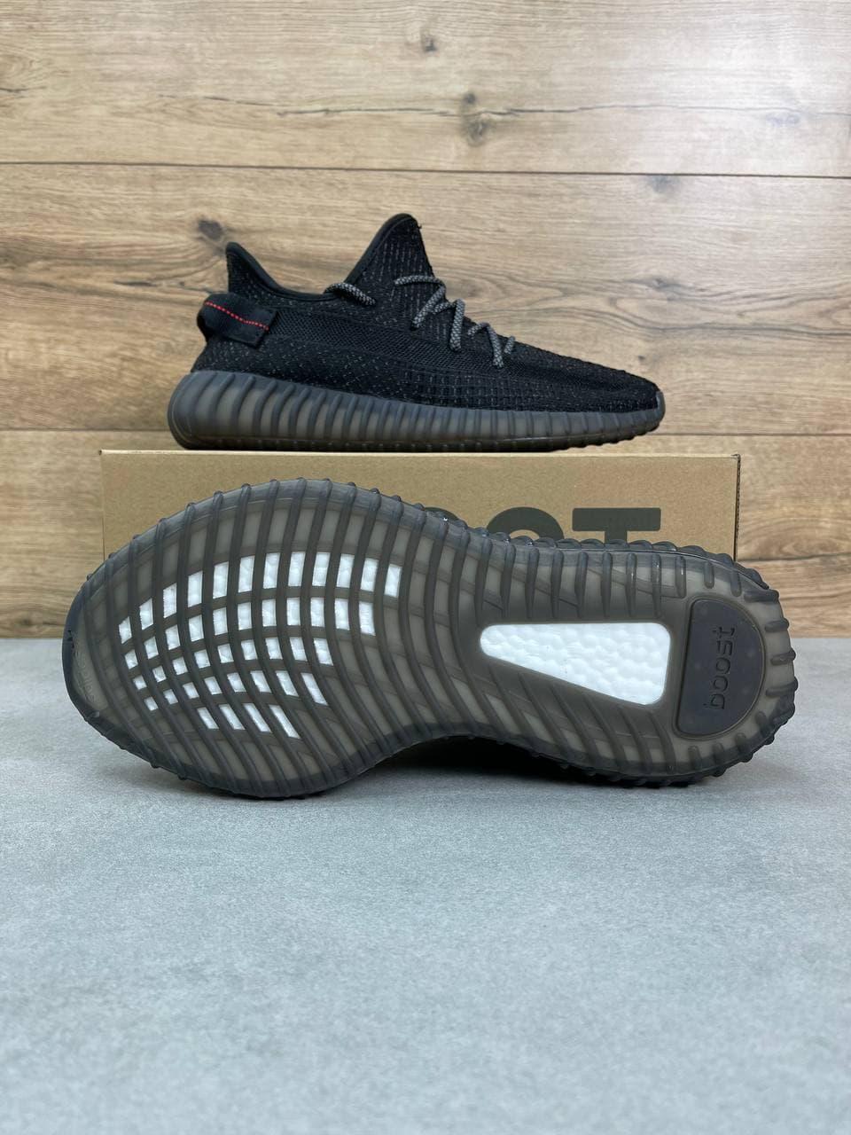 Adidas Yeezy Boost 350 V2 Black (Рефлективные шнурки)